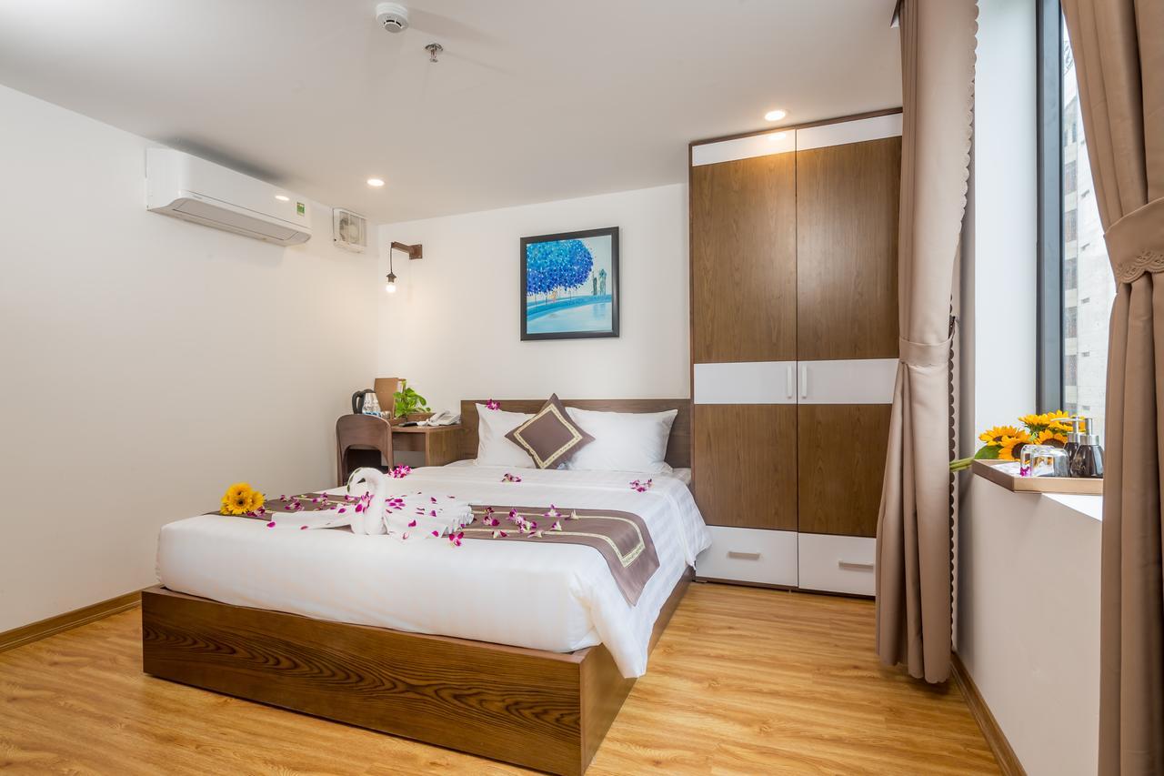 Silana Hotel Da Nang Exterior photo
